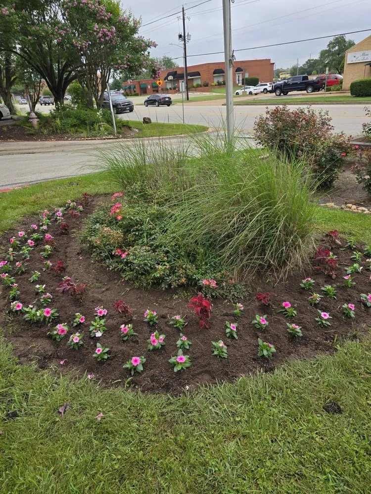 Local yard maintenance experts serving Tyler, TX - Legendary Landscapes