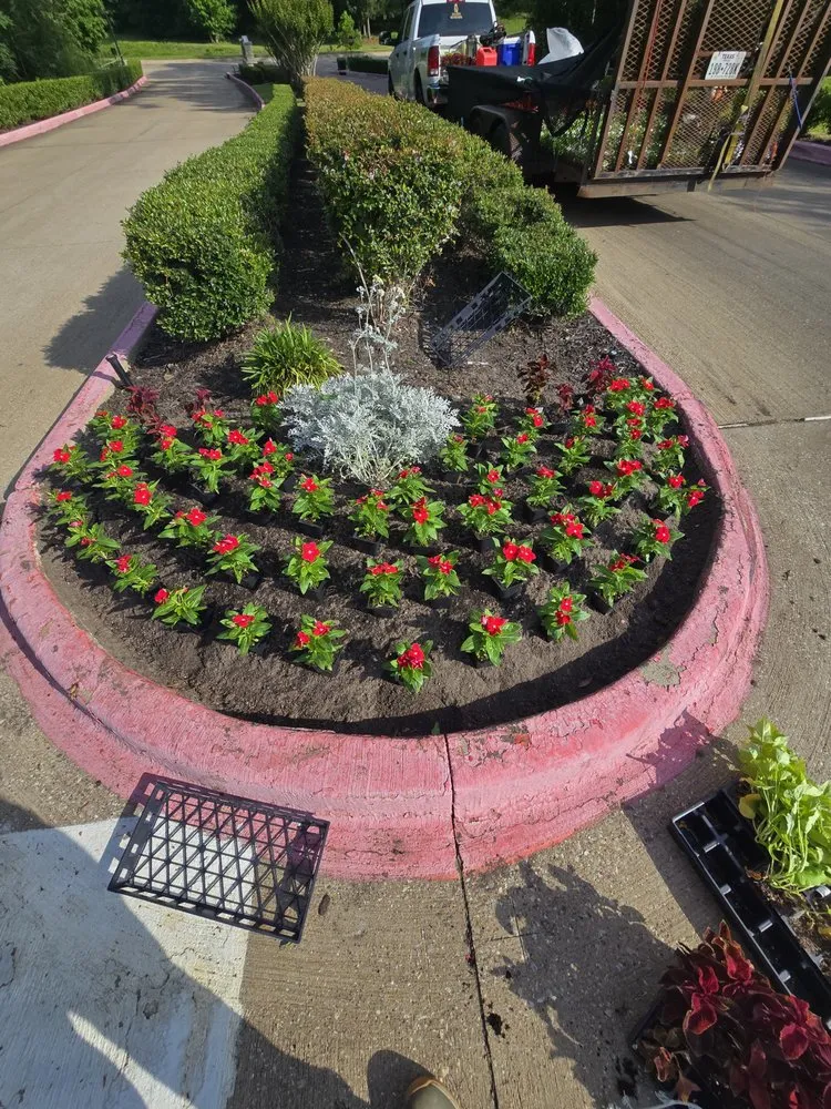 Reliable lawn mowing service for year-round maintenance across Tyler, TX - Legendary Landscapes