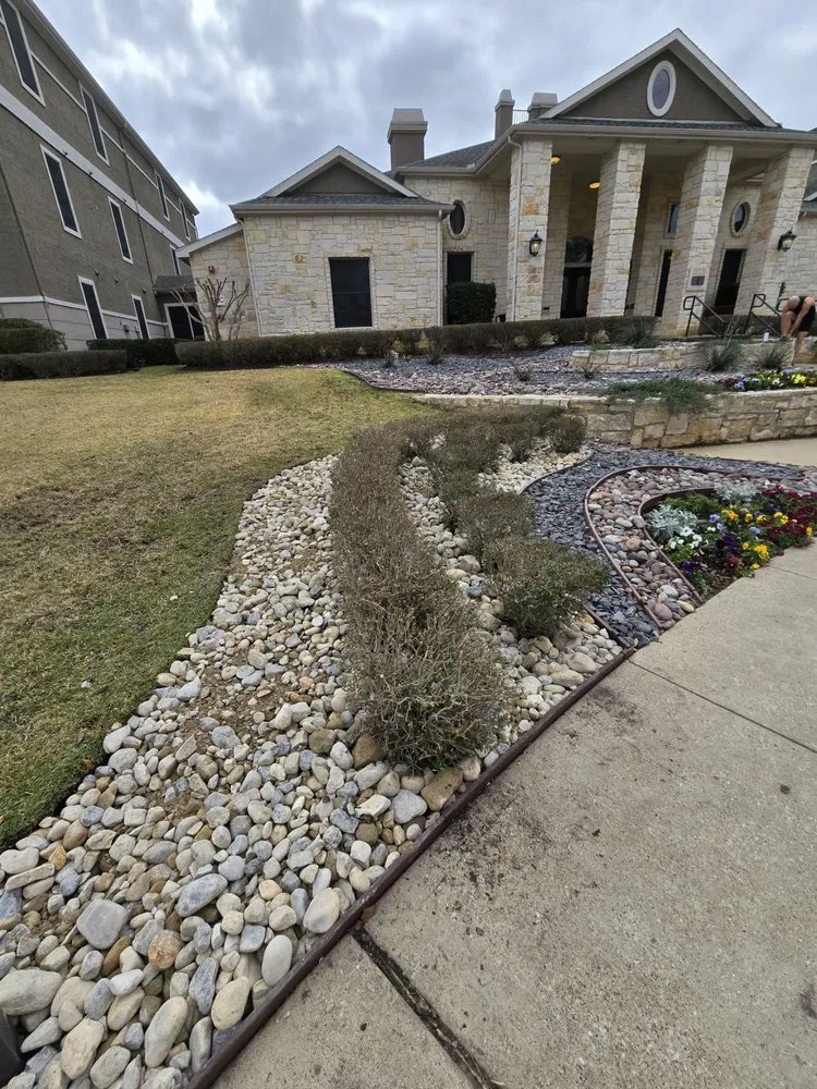 Affordable lawn mowing service with custom design in Tyler, TX by Legendary Landscapes