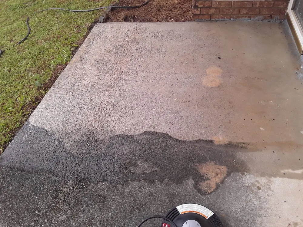 Top-rated lawn mowing service near you in Augusta, GA by Legendary Lawn Care