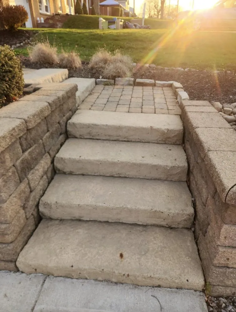 Affordable garden landscaping experts serving Cheswick, PA - Legendary Lawn Care Service