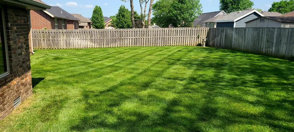 Top-rated lawn mowing service in Springfield, MO by Legendary Lawns