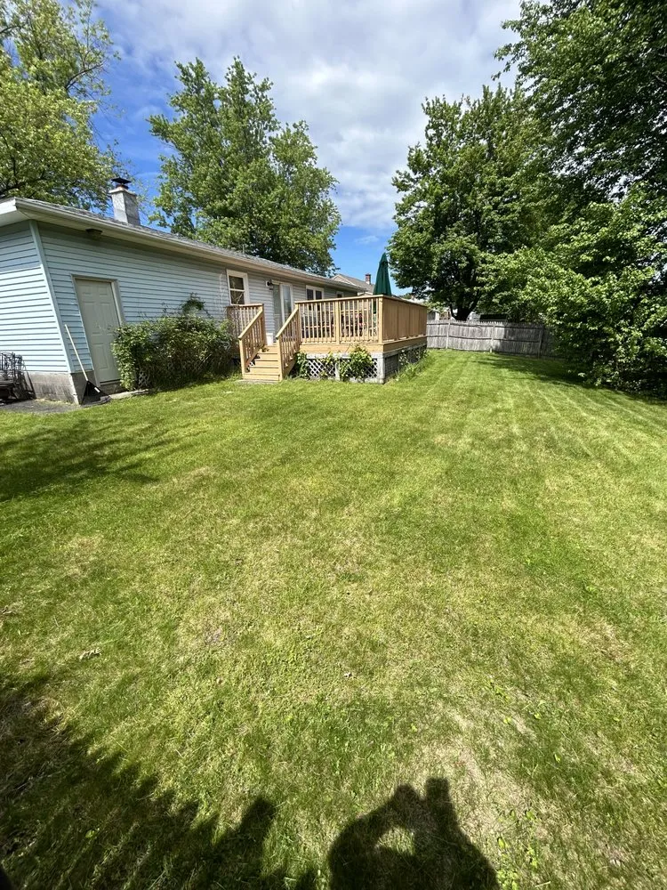 Trusted lawn care service in Schenectady, NY by Legendary Levels