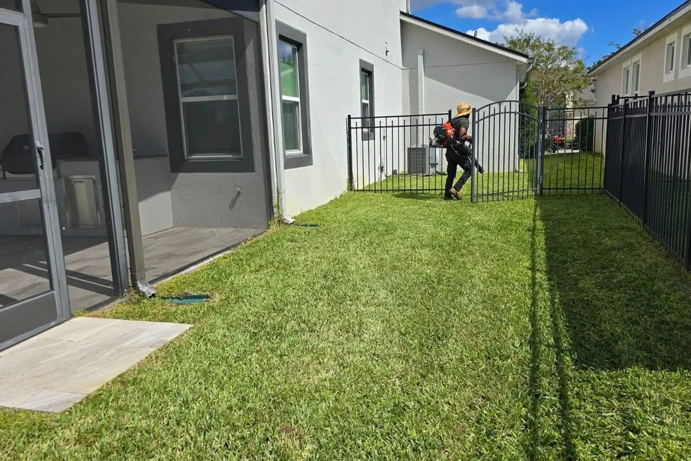 Affordable lawn care service experts serving Sanford, FL - Legends Land Management