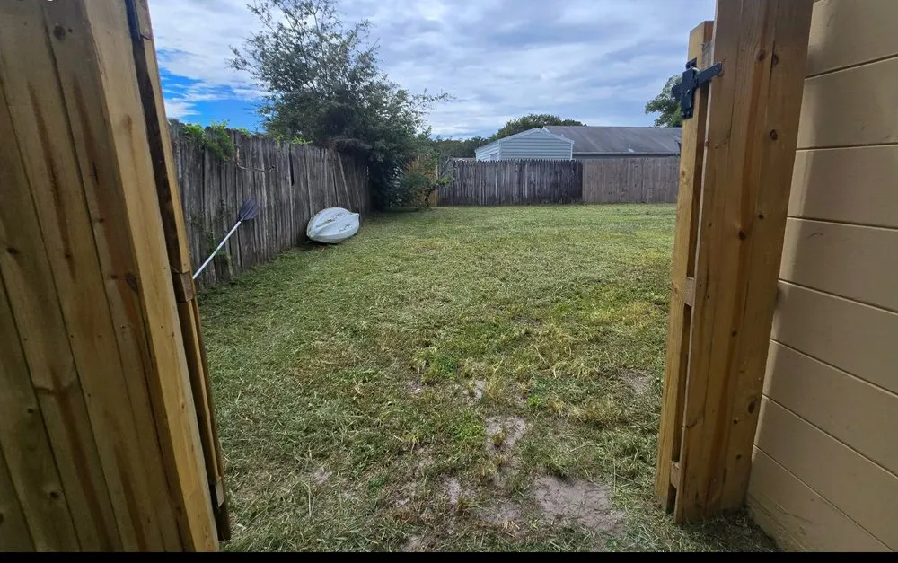 Professional lawn mowing service experts serving Sanford, FL - Legends Land Management