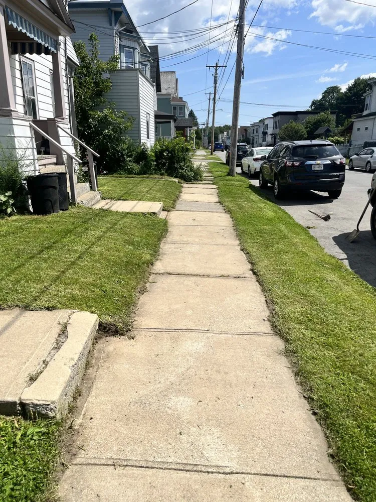 Professional garden landscaping experts serving Amsterdam, NY - Legends landscaping & pressure washing