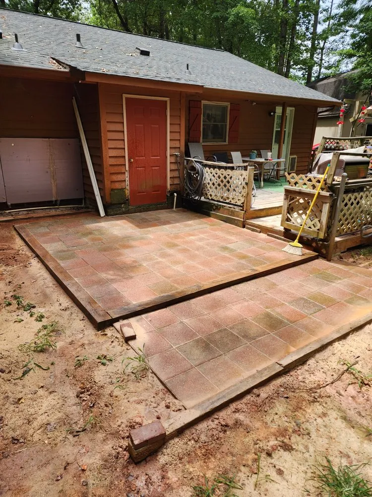 Custom garden landscaping for homes in Wake Forest, NC by Legends Landscaping