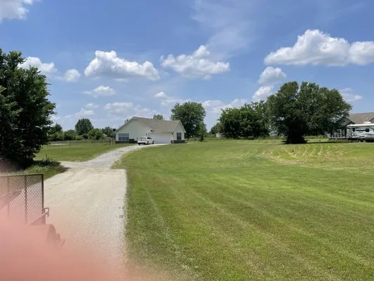 Legends Lawn Solutions Logo