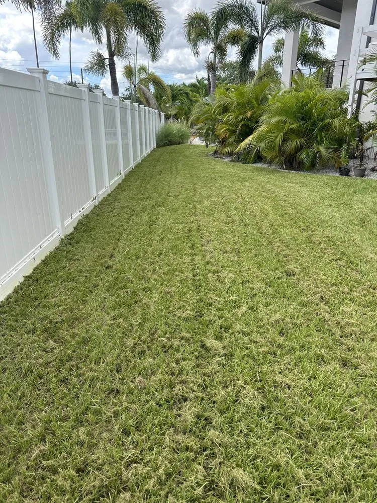 Custom garden landscaping experts serving Pinellas Park, FL - Leggios Lawn Care