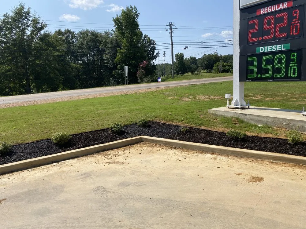Top-rated landscaping services with custom design across Algoma, MS - Legit Landscaping