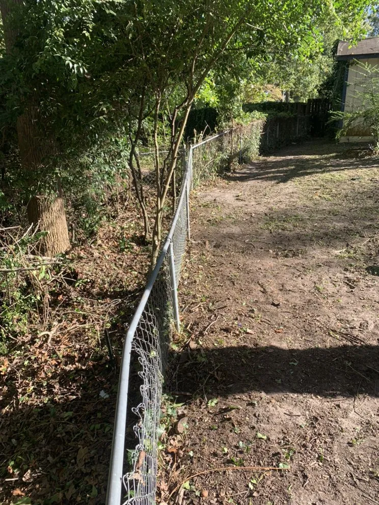 Affordable yard cleanup service experts serving Jacksonville, NC - Legit Services Lawncare