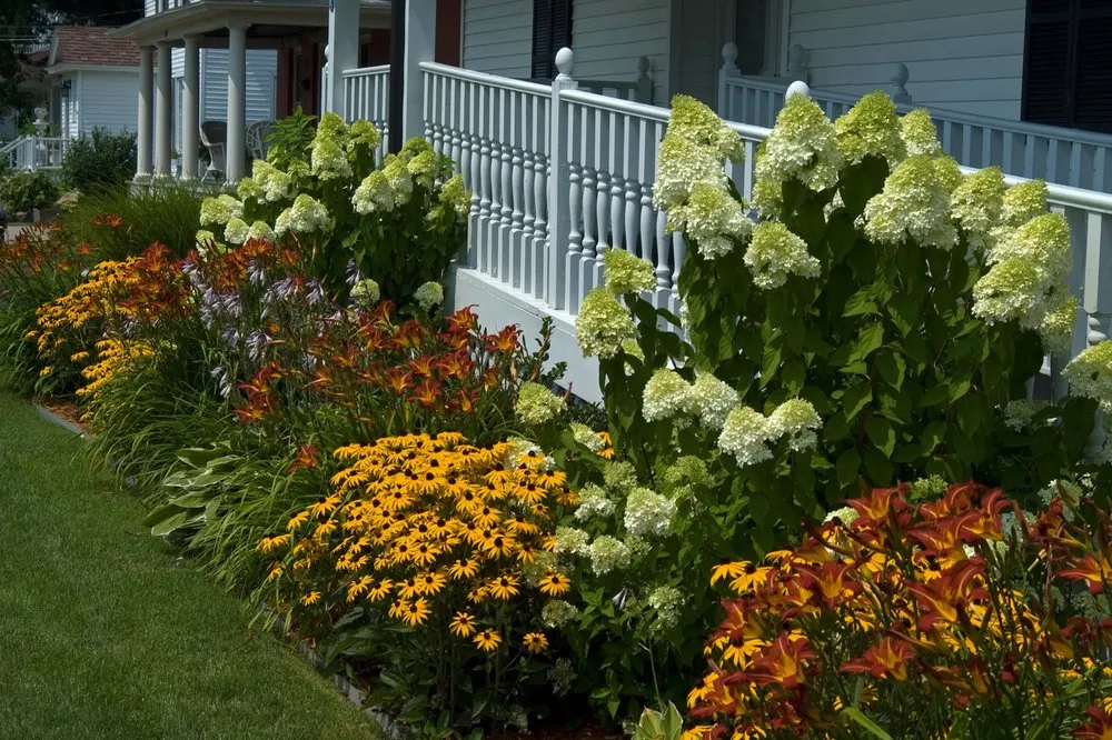 Local landscape design experts serving Wappingers Falls, NY - Lehigh Lawns & Landscaping