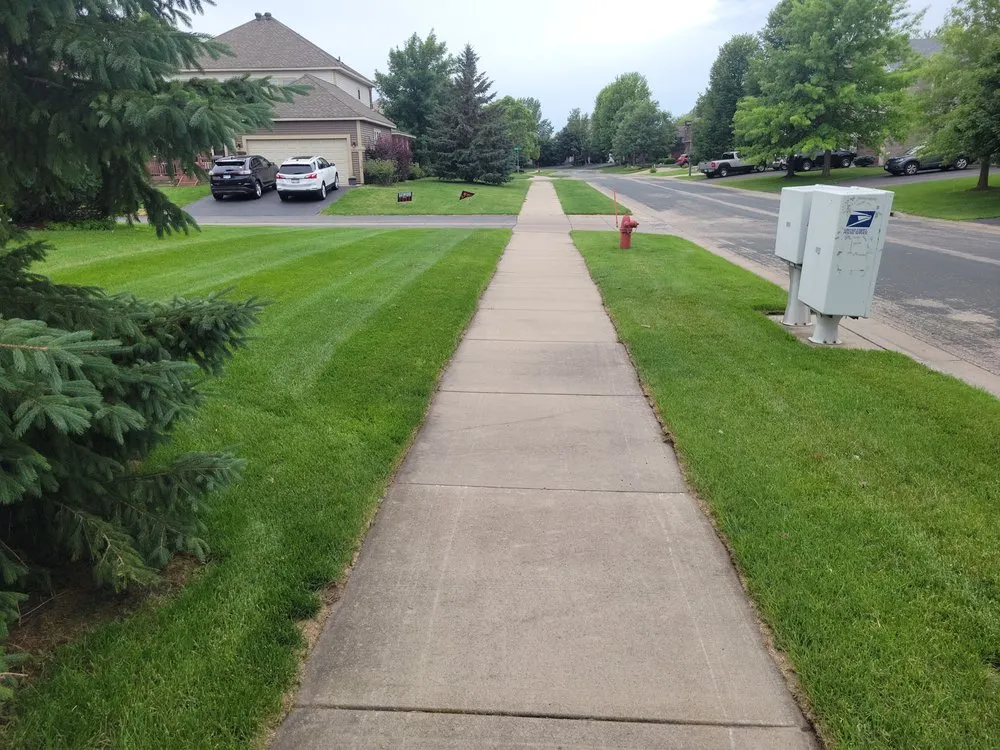 Custom garden landscaping in Champlin, MN by Leigh Outdoor Services