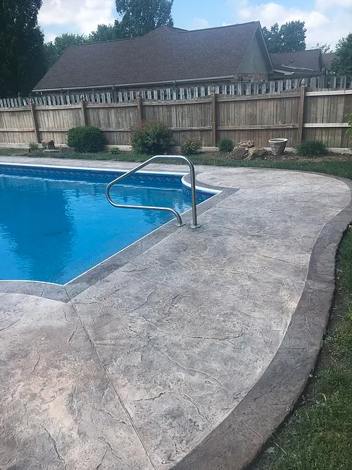 Local garden landscaping in Terre Haute, IN by Leisure Escapes