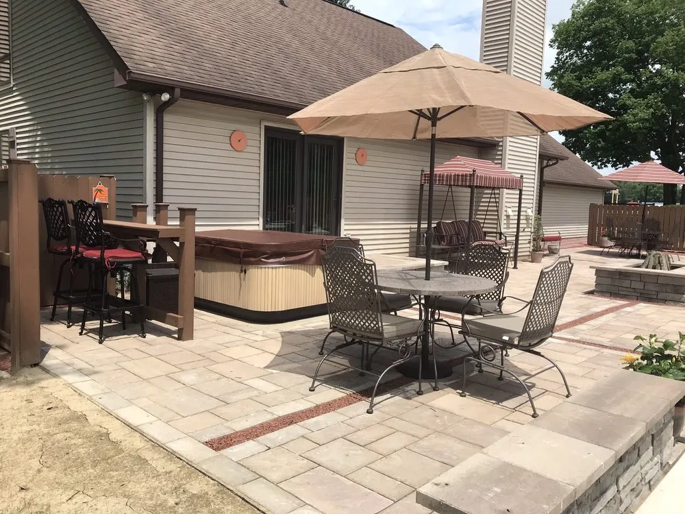 Trusted garden landscaping with custom design across Terre Haute, IN - Leisure Escapes