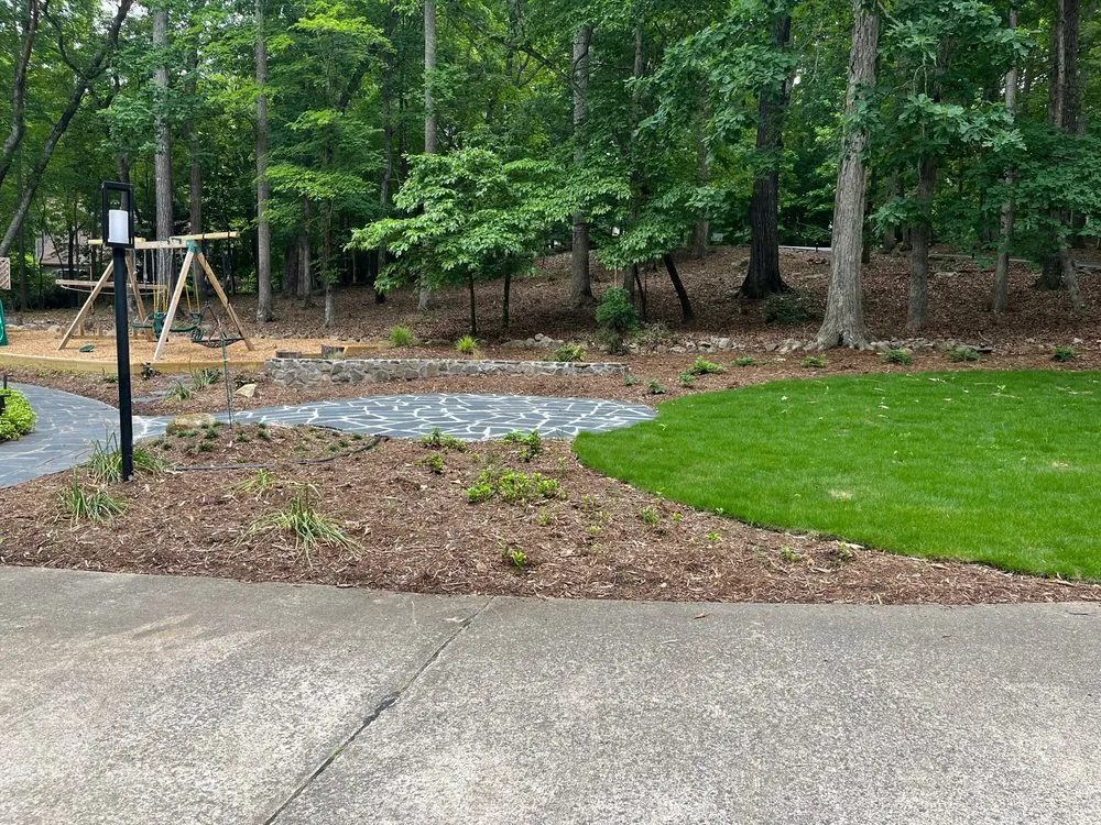 Affordable yard maintenance in Durham, NC by Leisure Landscapes