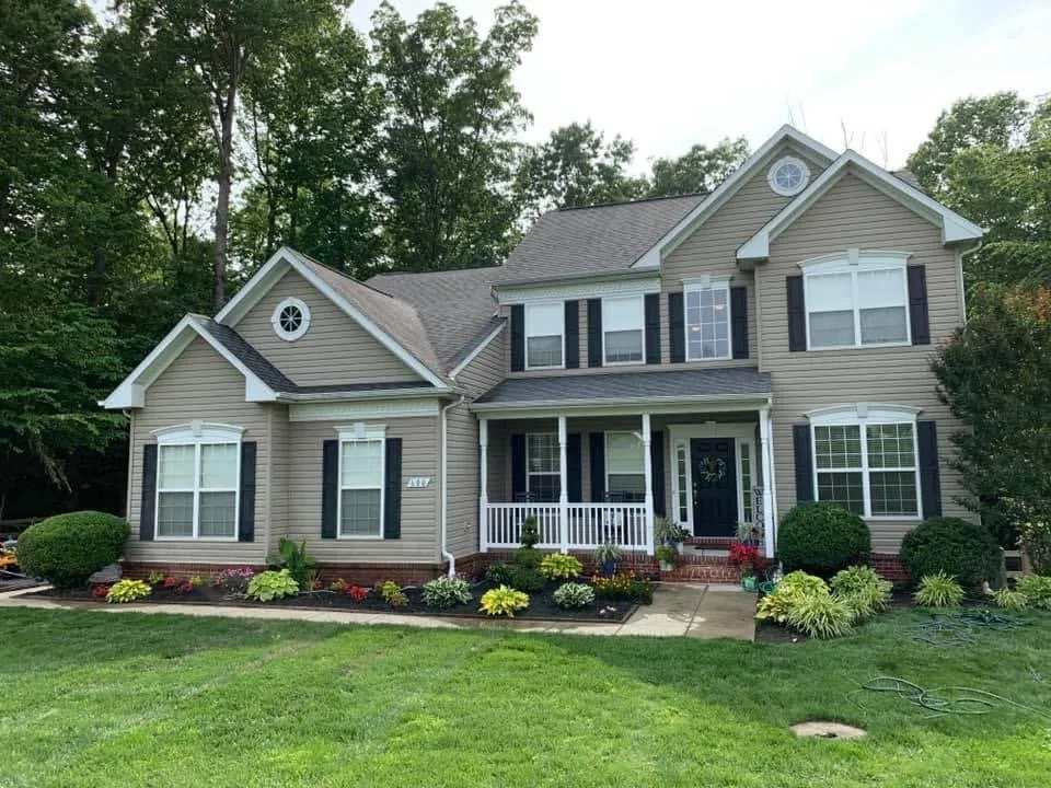 Professional lawn care service for outdoor upgrades across Prince Frederick, MD - Leisure Lawns