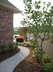 Local yard cleanup service with custom design across Springdale, AR - Leisurescapes