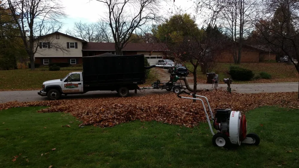Custom garden landscaping in Dayton, OH by Leisuretime Lawncare