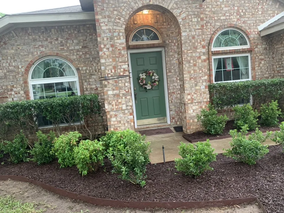 Trusted lawn care service for residential properties in Arlington, TX by Leiva Landscape