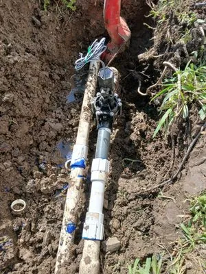 Leiva Landscaping Logo