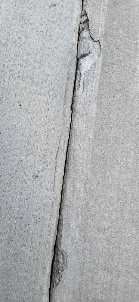 Reliable landscaping services for residential properties in Lakewood, CO by LEM Landscaping