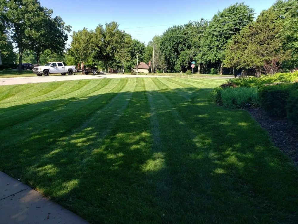 Top-rated lawn mowing service experts serving Kansas City, KS - LeManske Lawn & Hardscapes