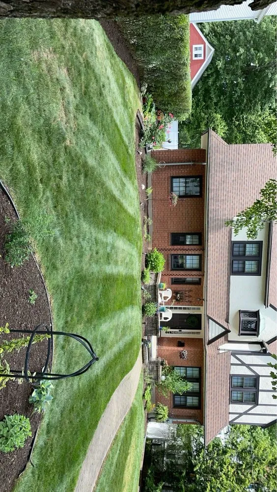Expert lawn care service experts serving Bristol, CT - Lemay’s Landscaping
