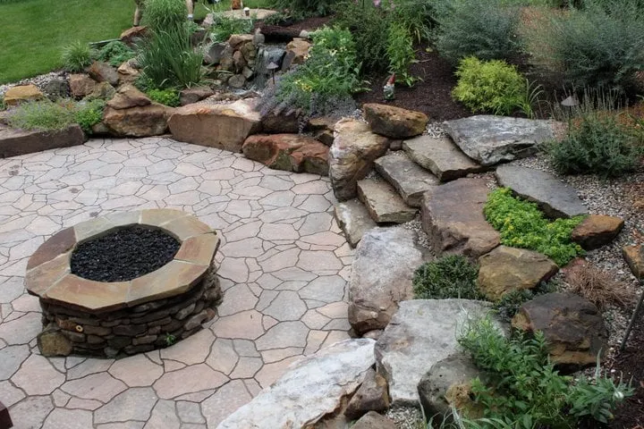 Expert garden landscaping experts serving Indianapolis, IN - Lemcke Landscape