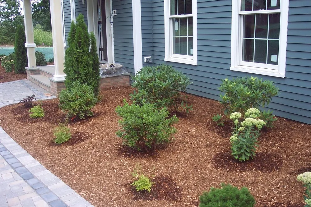 Expert residential landscaping in Newington, CT - Lenares Landscape & Design