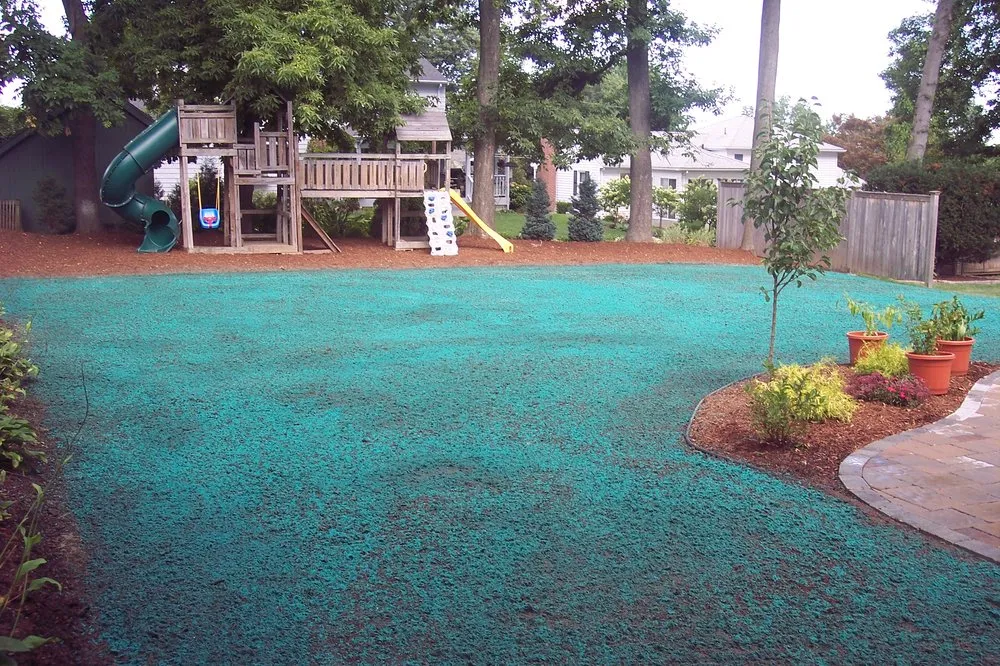 Top-rated yard maintenance experts serving Newington, CT - Lenares Landscape & Design