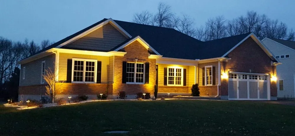 Top-rated yard cleanup service in Newington, CT - Lenares Landscape & Design