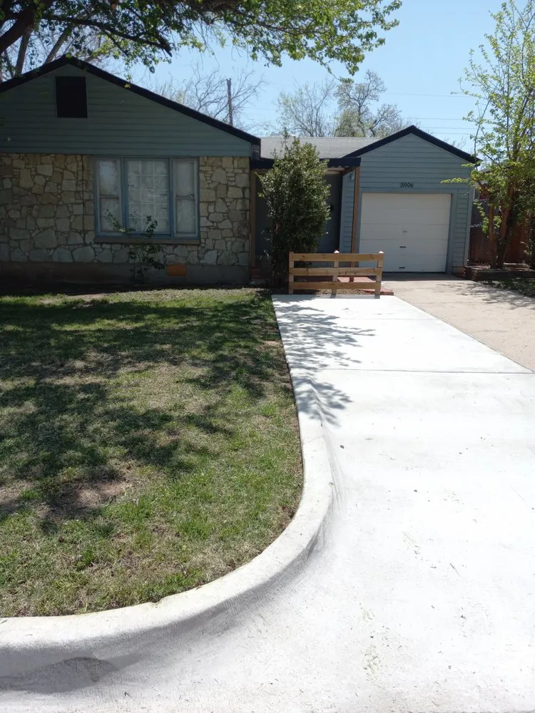 Reliable landscape design in Oklahoma City, OK by Lenjan Handyman
