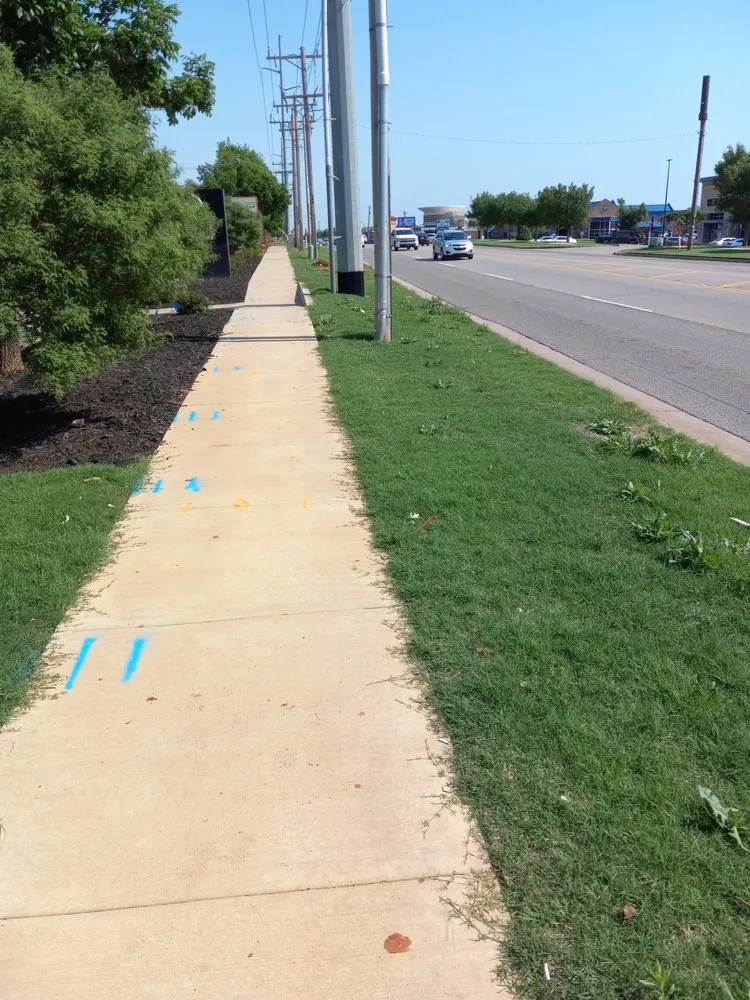 Top-rated residential landscaping experts serving Oklahoma City, OK - Lenjan Handyman