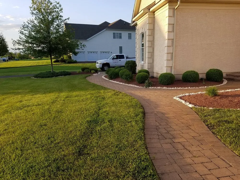 Reliable residential landscaping for homes across Feasterville-Trevose, PA - Lenny Company´s