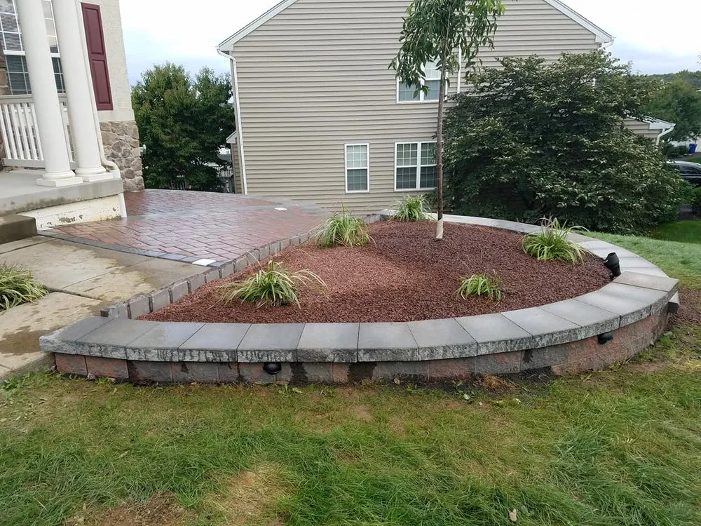 Reliable landscape design experts serving Feasterville-Trevose, PA - Lenny Company´s