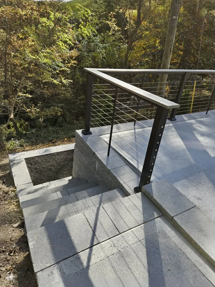 Affordable residential landscaping in Cincinnati, OH by León's Landscaping