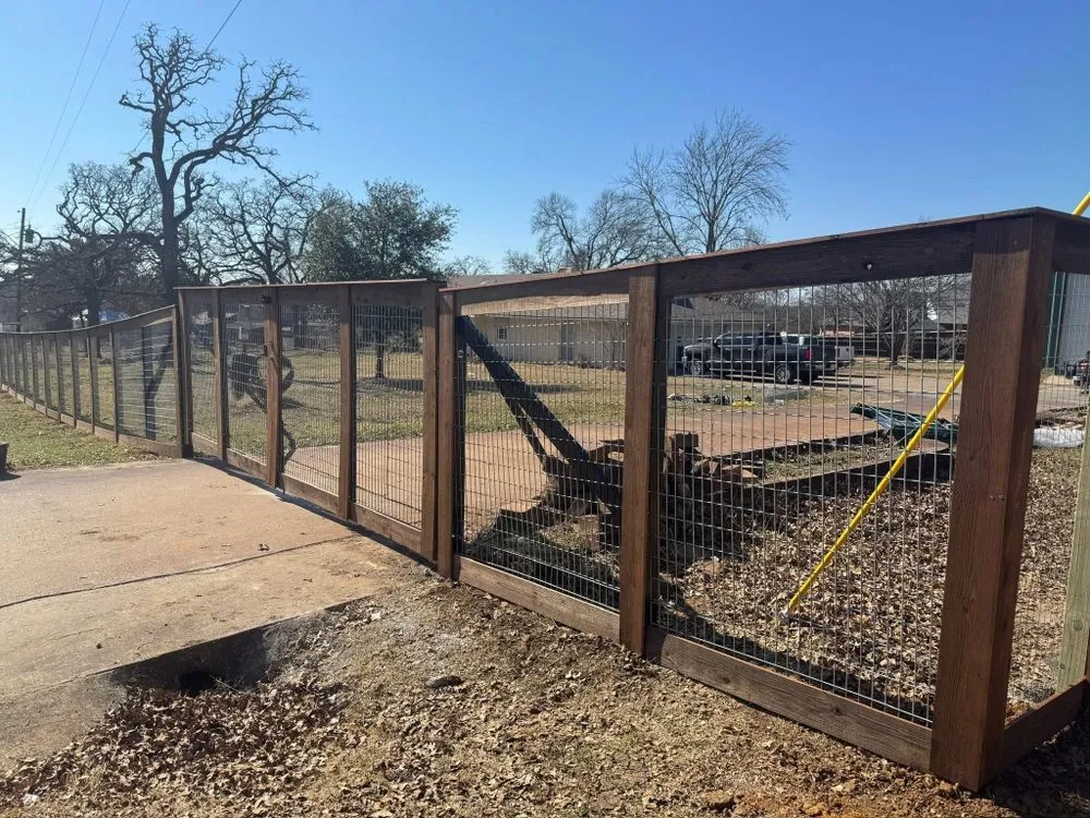 Reliable yard maintenance experts serving Alvarado, TX - Lenz Lawn Care