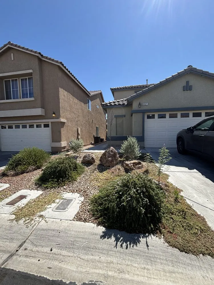 Expert residential landscaping experts serving Las Vegas, NV - Leo Garcias Lawn Service