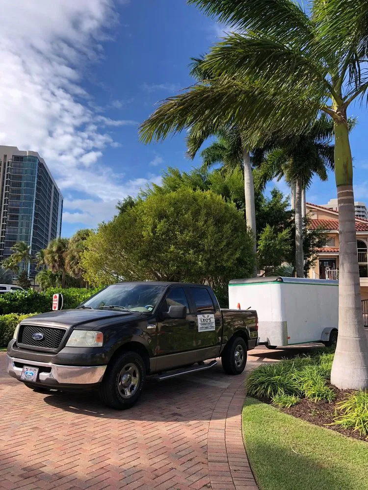 Reliable landscaping services experts serving Naples, FL - Leo Garden Care