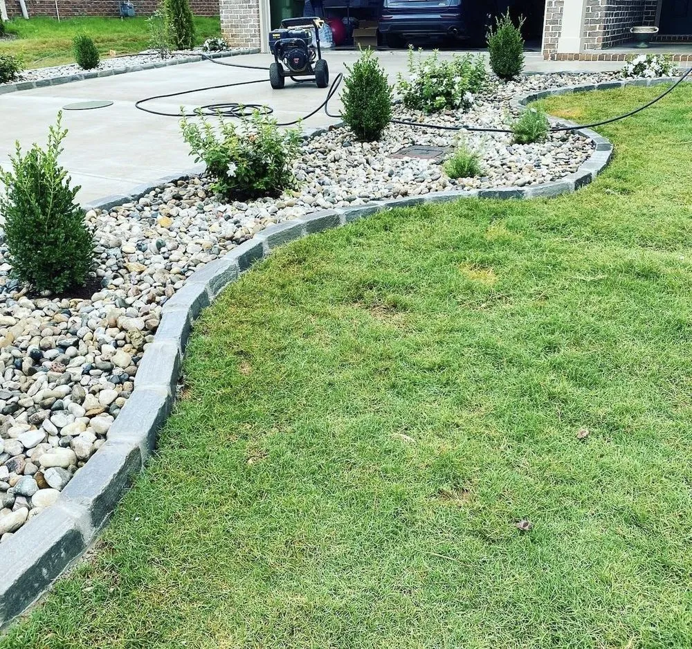 Custom lawn care service with custom design in Denver, CO by Leo Green Lawn Care
