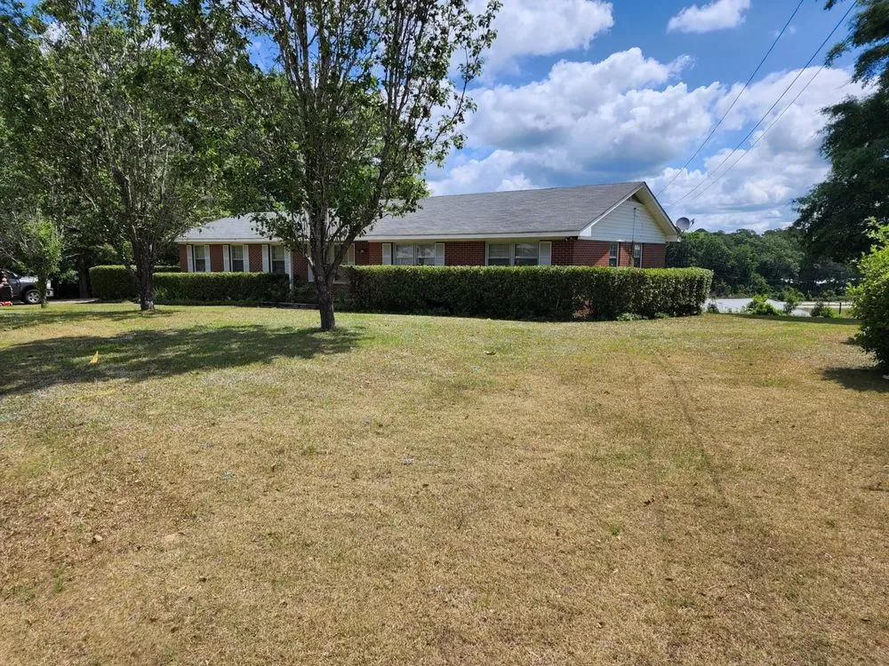 Reliable landscape installation experts serving Ozark, AL - LEO Lawn Care