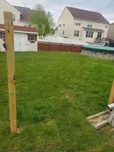 Professional lawn care service with custom design across Aurora, IL - Leo Plainfield Landscaping