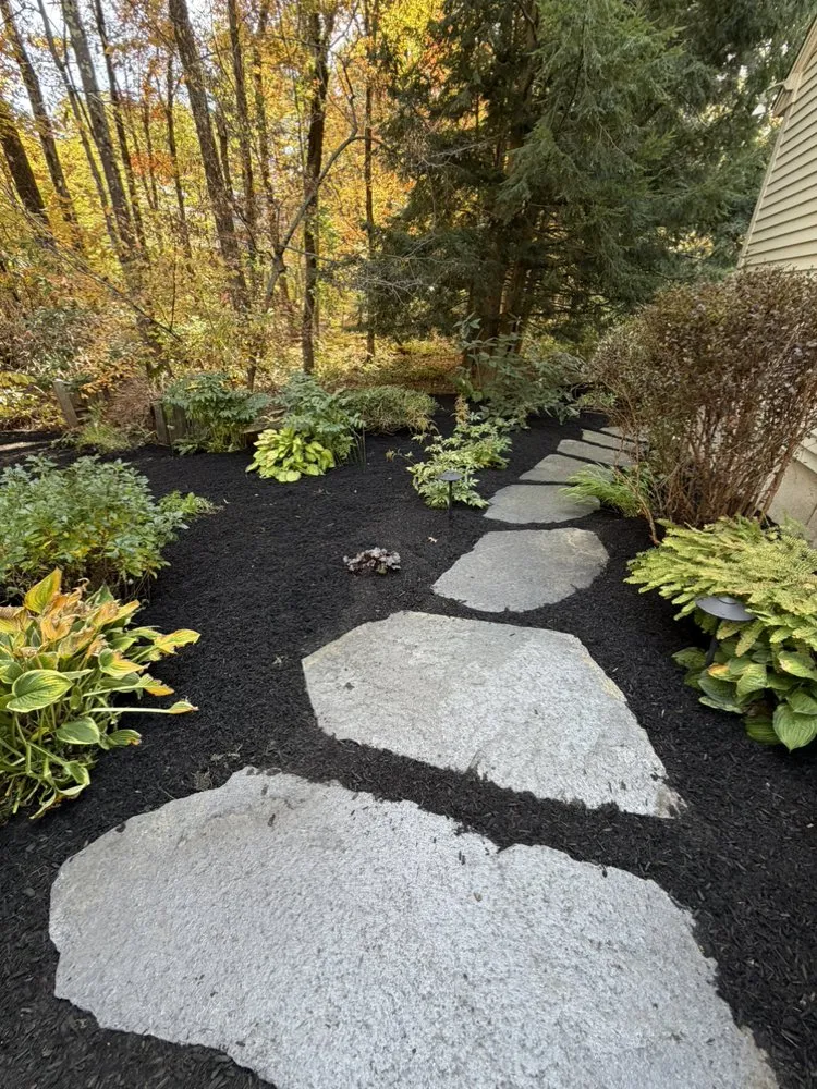 Custom lawn mowing service experts serving Leominster, MA - Leominster