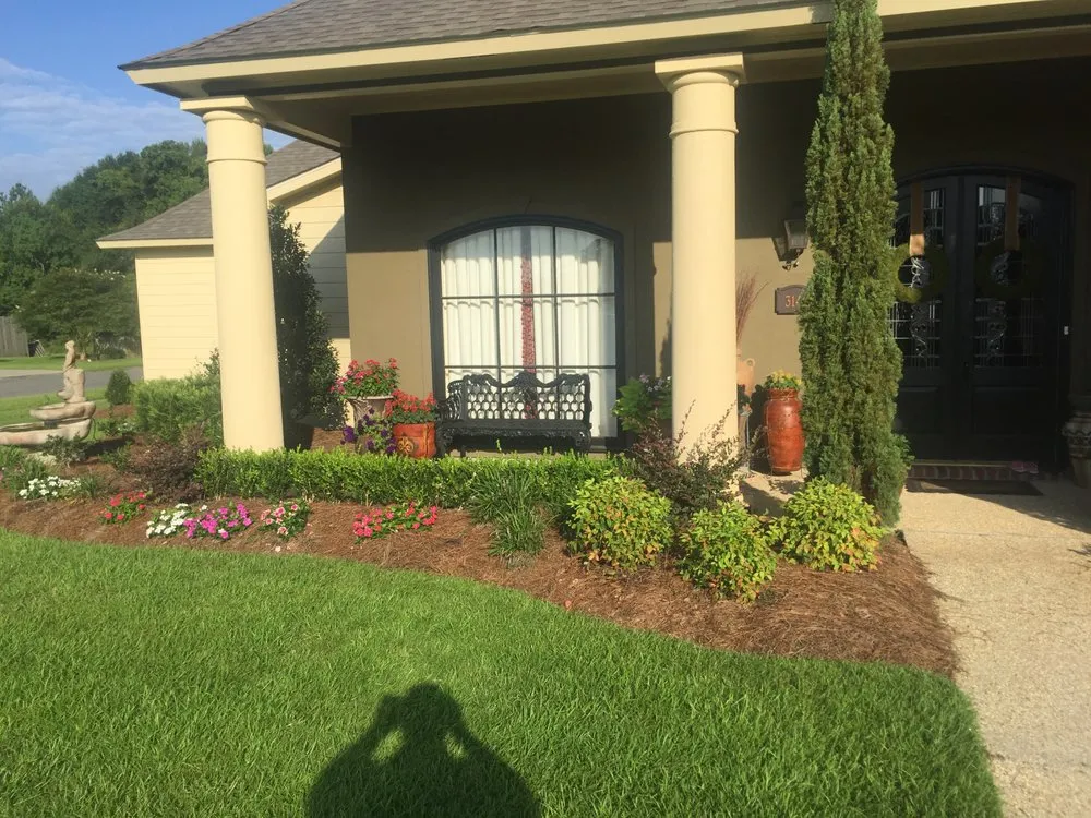 Local lawn care service for year-round maintenance across Baton Rouge, LA - Leon Donald Landscaping & Lawn Maintenance