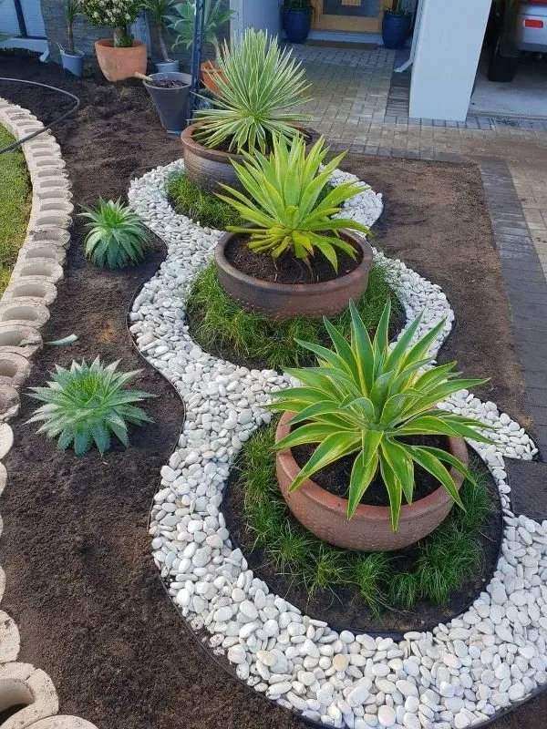 Expert landscape design experts serving Redwood City, CA - Leon Gardening and Landscaping