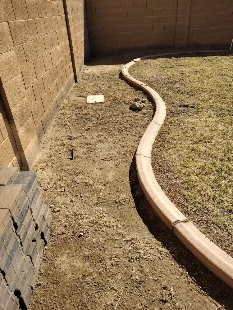 Custom residential landscaping near you in Phoenix, AZ by Leon Landscaping