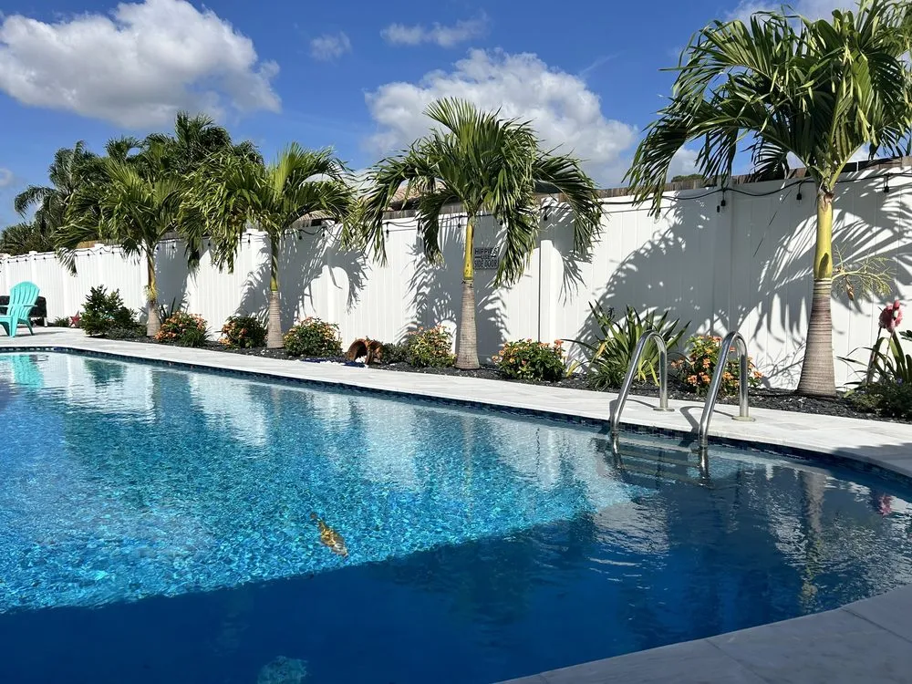 Affordable lawn mowing service for year-round maintenance across Palm Beach, FL - Leon Lawn Services