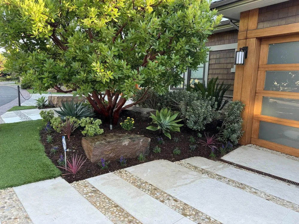 Trusted residential landscaping for year-round maintenance in Santa Ana, CA by Leon