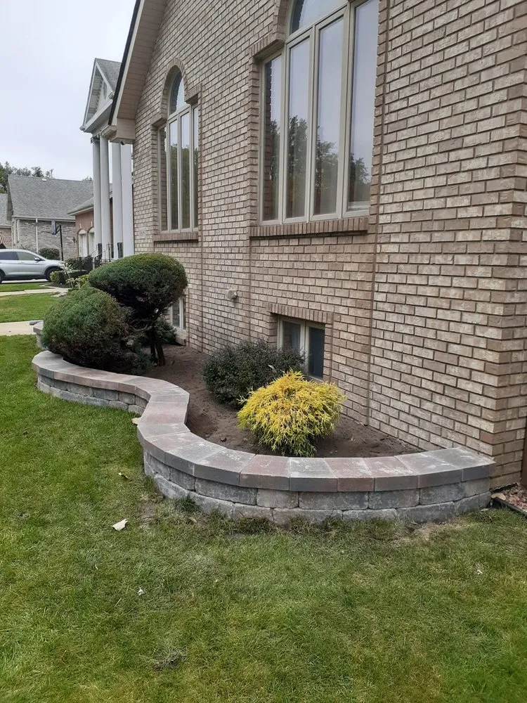 Affordable landscape installation in Griffith, IN by Leonardo's Landscaping Service